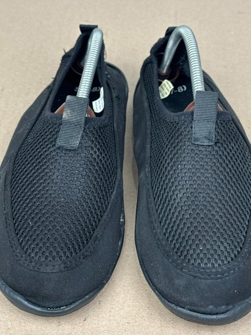 Betsey Johnson Unisex Black Mesh Water Shoes Aqua Socks Size S 7-8 Need Cleaning
